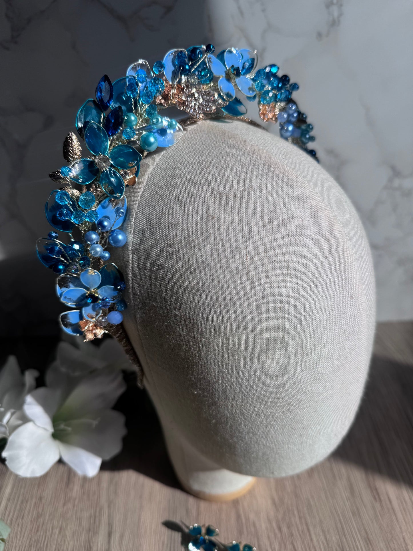 Blue and Teal halo wedding guest headpiece Blue and Teal halo wedding guest headpiece Precius pearls