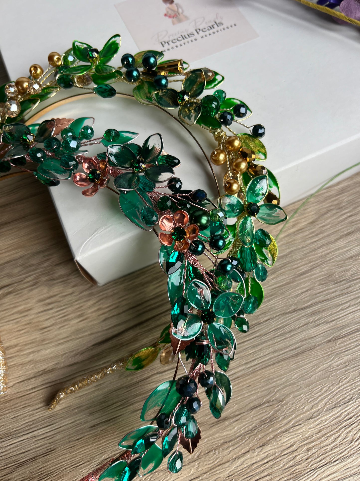 ORLA WEDDING GUEST HEADPIECE ORLA WEDDING GUEST HEADPIECE Precius pearls