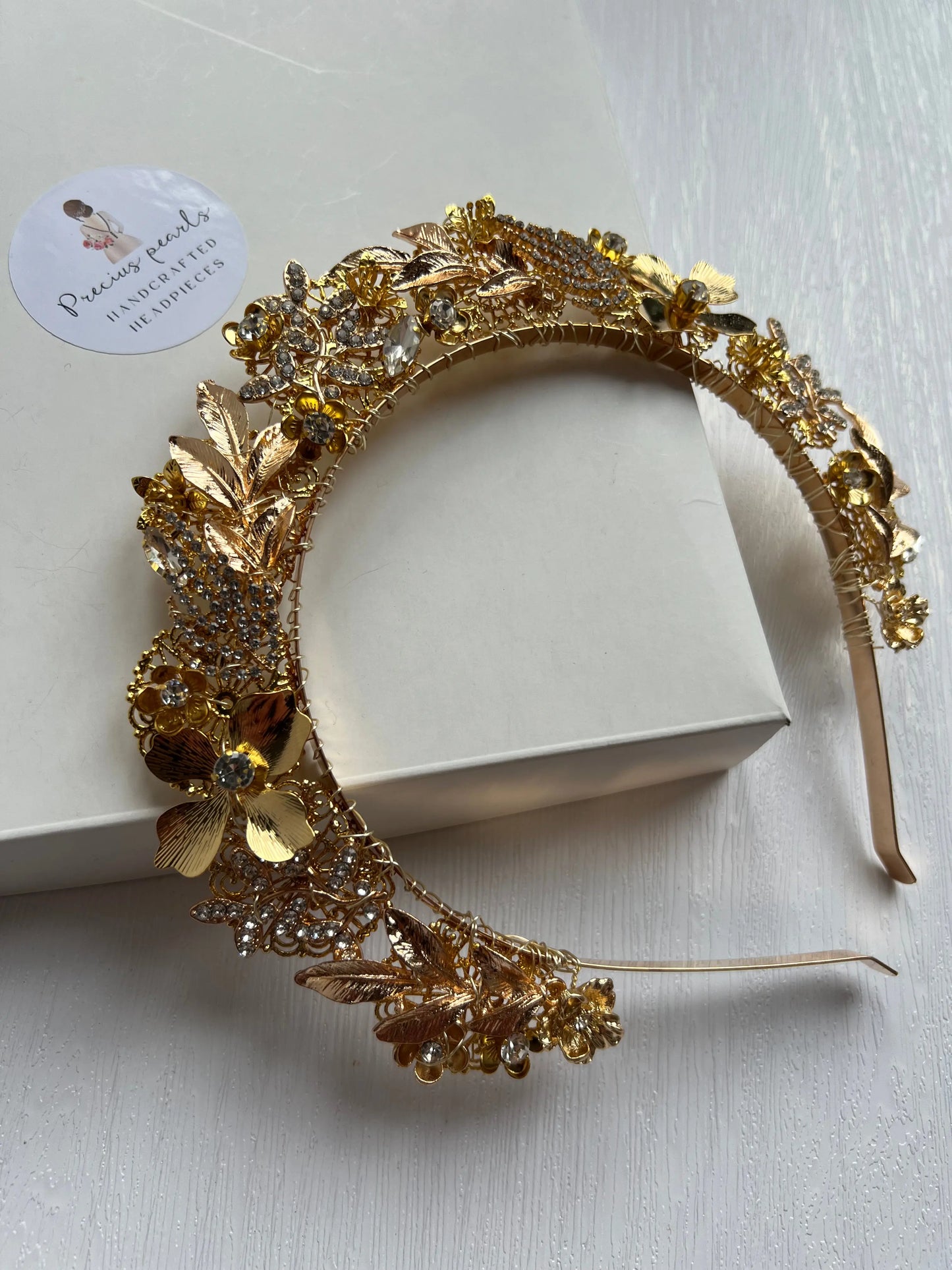 GODDESS CROWN