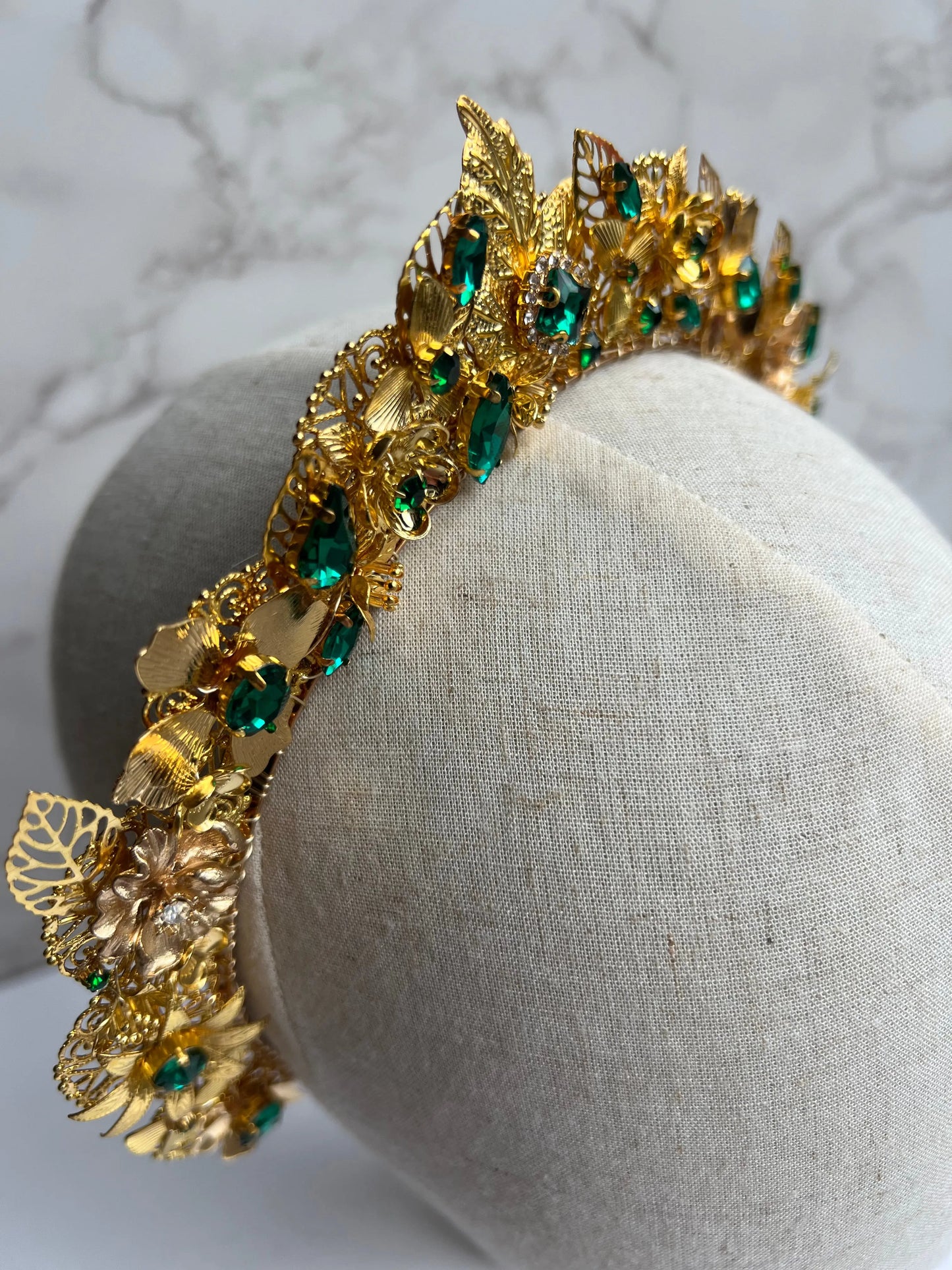 GODDESS CROWN