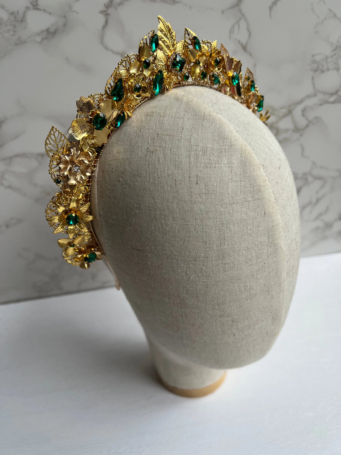 GODDESS CROWN