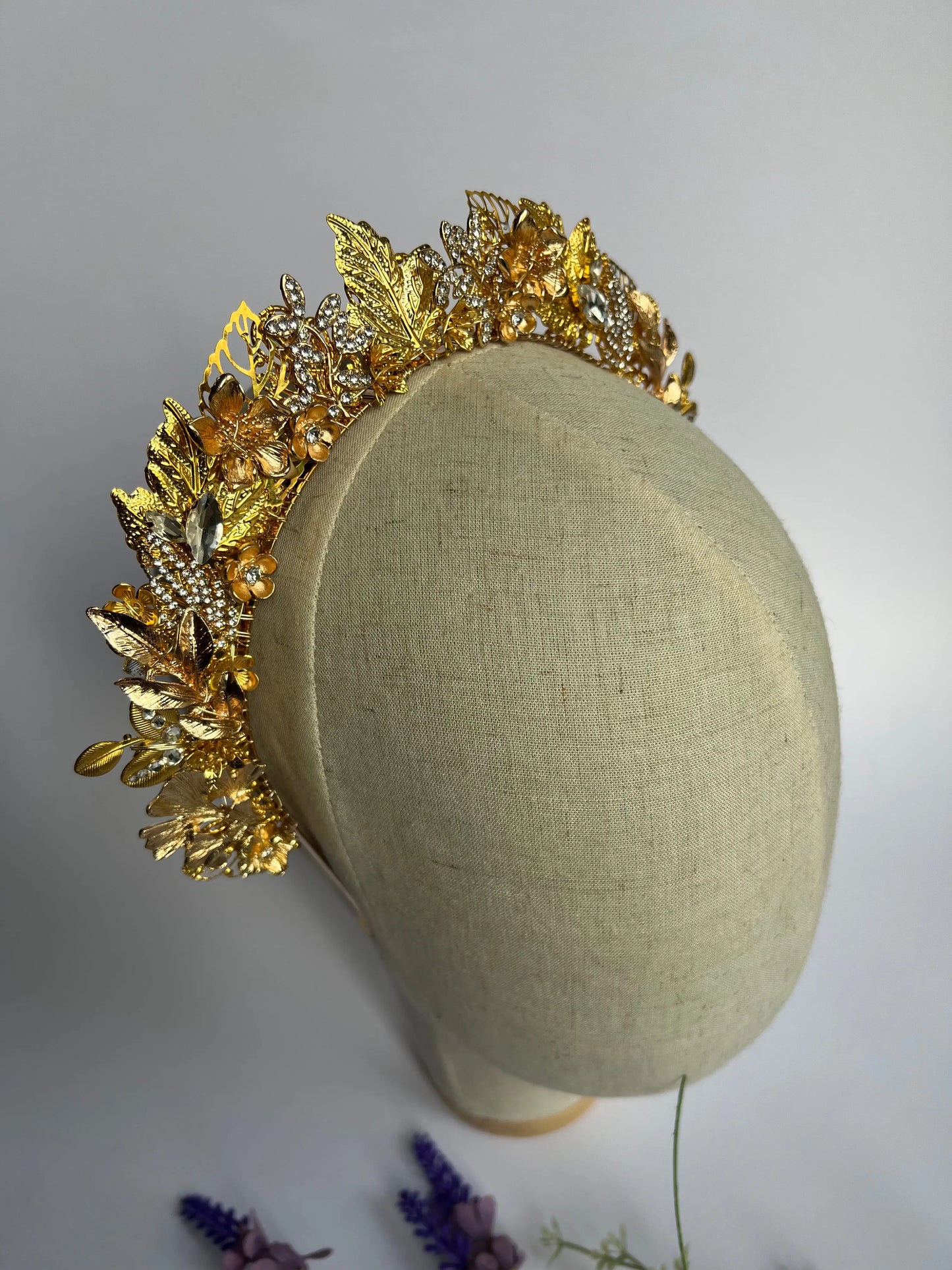 GODDESS CROWN