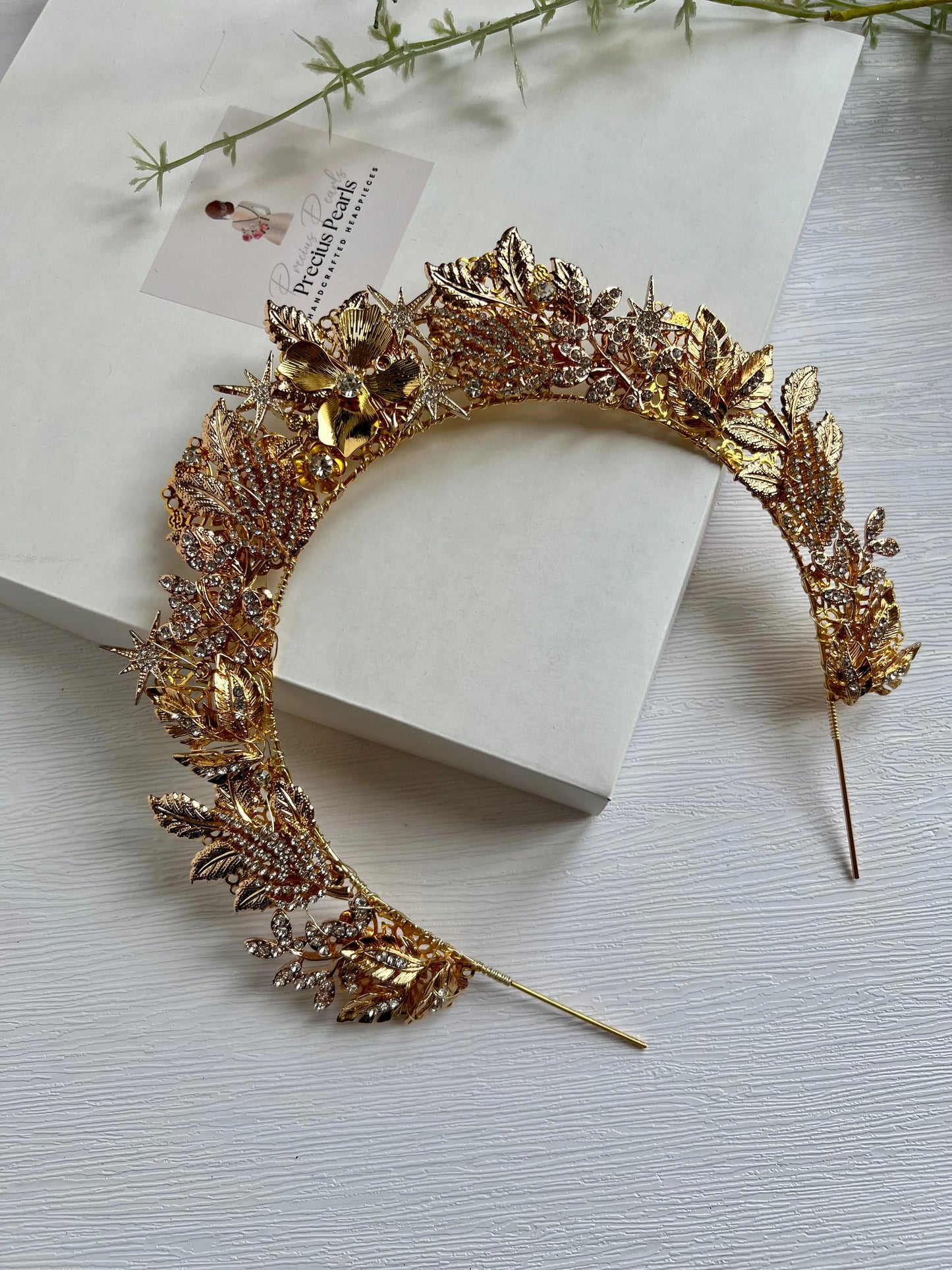 GODDESS CROWN