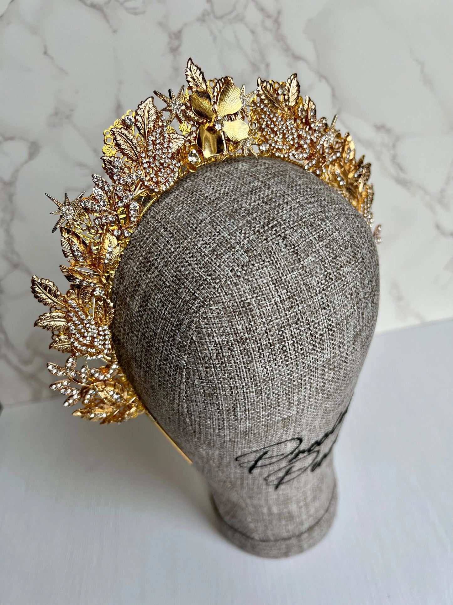 GODDESS CROWN