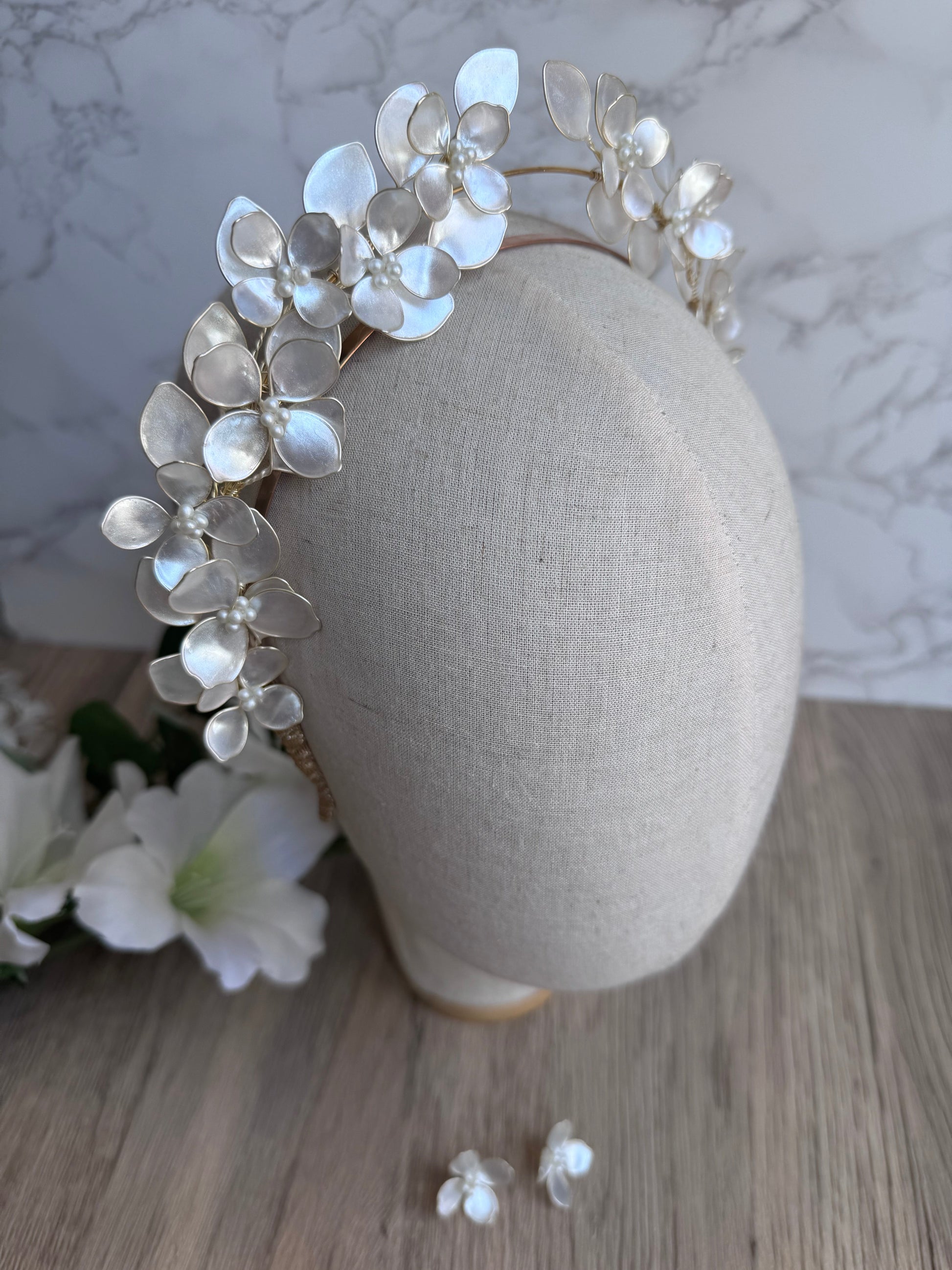 Pearl halo Pearl halo Precius pearls