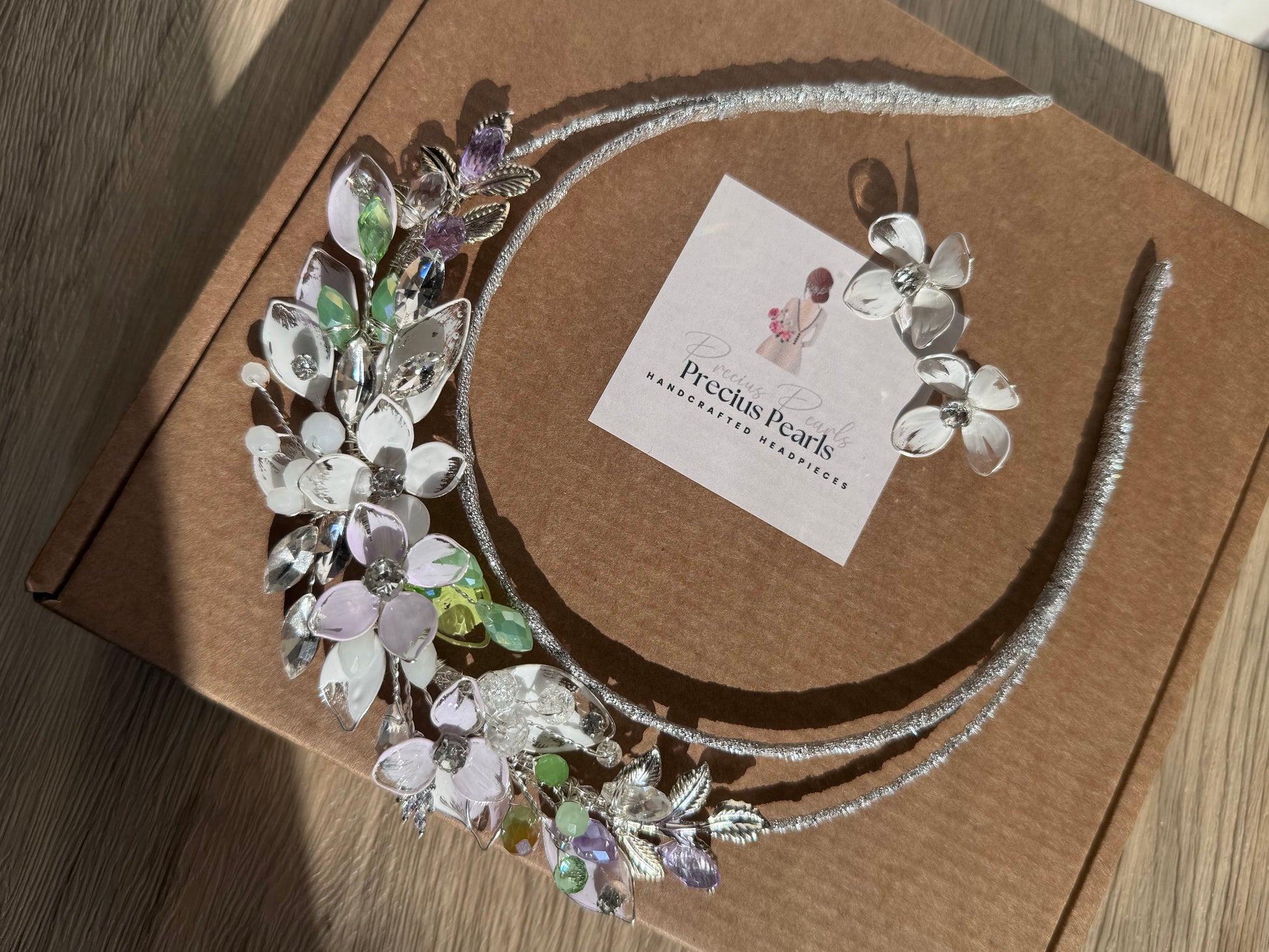 White, lilac and green half halo White, lilac and green half halo Precius pearls