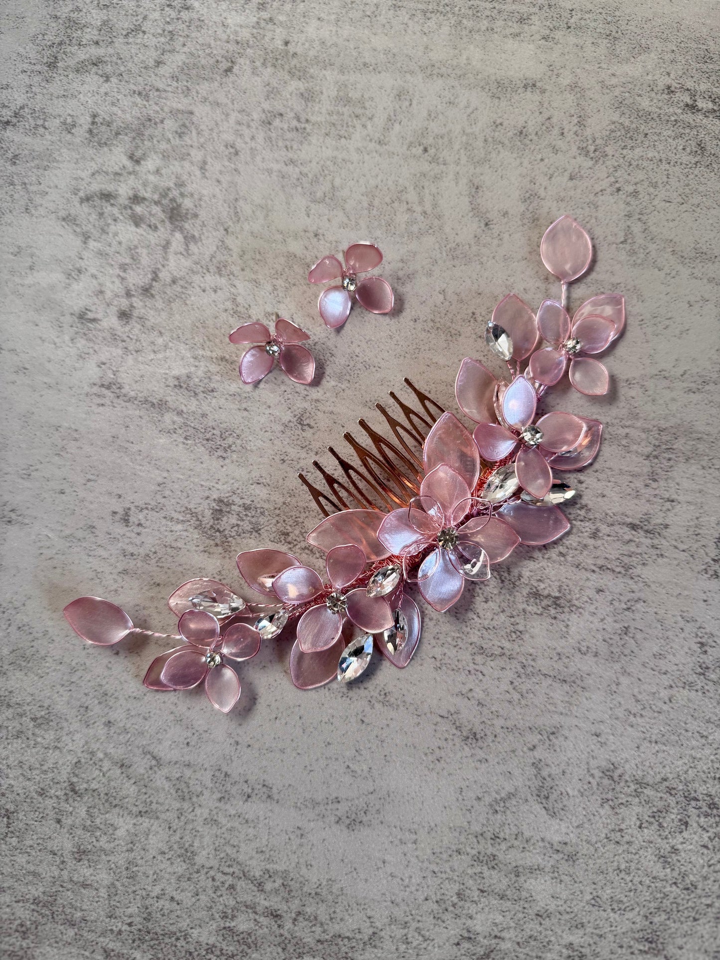 Rose Gold wedding guest comb Rose Gold wedding guest comb Precius pearls