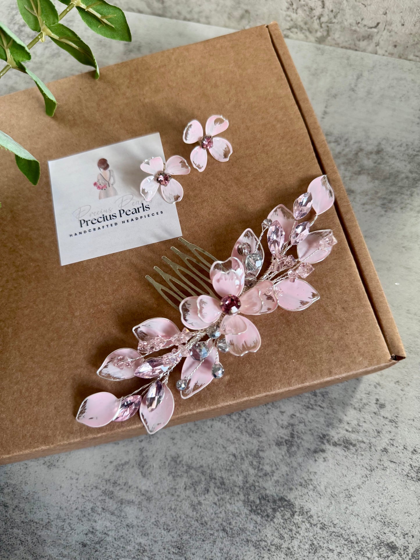 Pink Wedding gust comb Pink Wedding gust comb Precius pearls