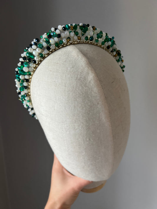 Green and White Tiara Green and White Tiara Precius pearls