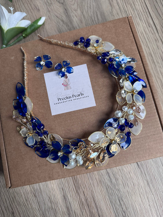 Royal blue, white and Gold halo headpiece Royal blue, white and Gold halo headpiece Precius pearls